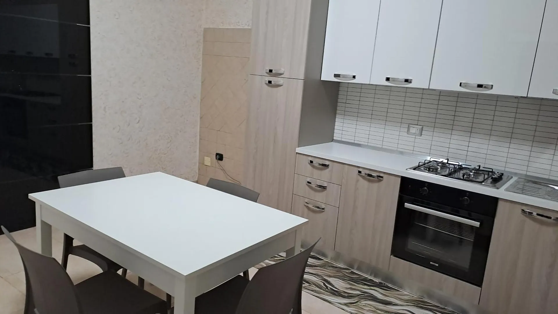 Anny House Apartment Naples Italy