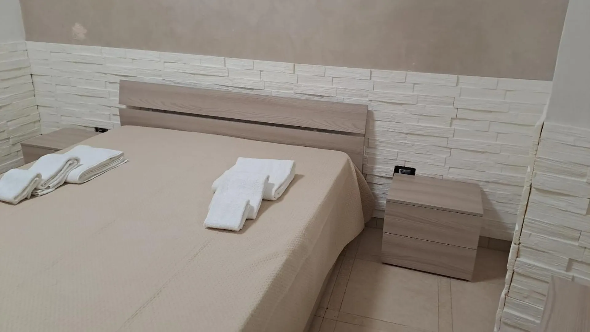 Anny House Apartment Naples Italy